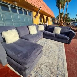 Sectional With Full Out Bed With Lounge Totally Deep Clean Good Condition Suede Blue