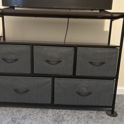 Dresser & TV Stand with 5 Drawers 