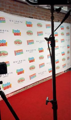 Step and Repeats / Red Carpets