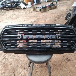 Black On Black Ram Grill 2019 To 2020 For 1500 Series