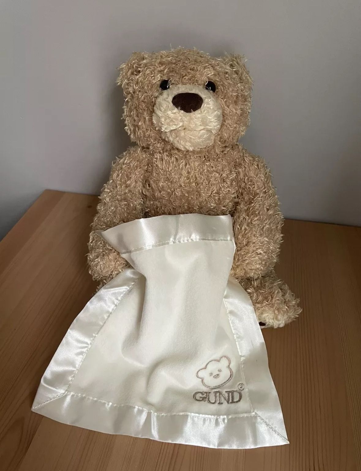 Gund Peek-A-Boo Brown Teddy Bear Sitting Musical Plush Stuffed Animal 10" Cute!