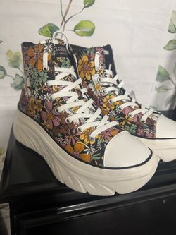 Skechers Funky Street Flower Sneakers Shoes