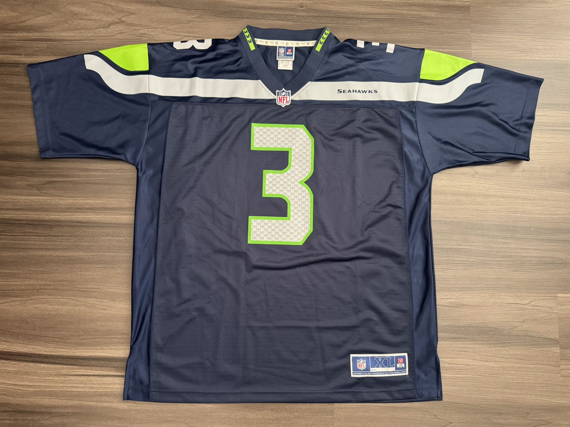 NFL Pro Line Seattle Seahawks Russel Wilson #3 Home Jersey Men’s XL