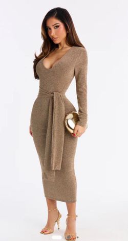 Shimmery long sleeve midi dress