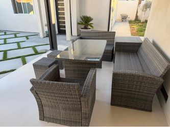 Outdoor patio furniture
