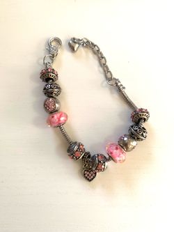 PINK AND SILVER COLORED BRACELET / BRAND NEW