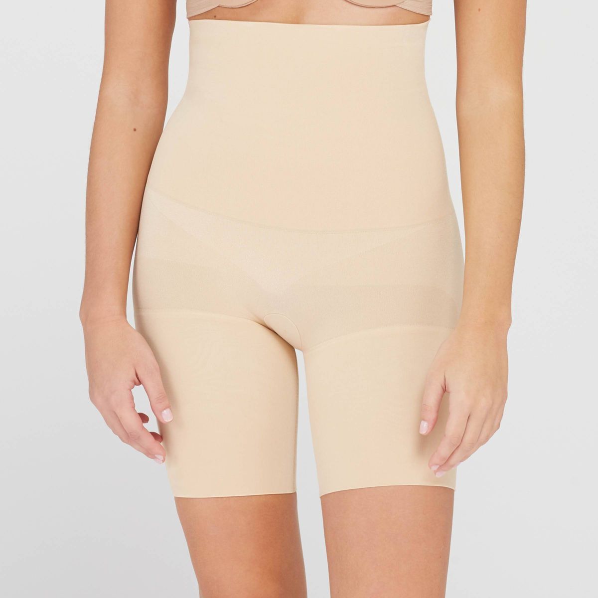 NWOT ASSETS by SPANX Women's Remarkable Results High-Waist Mid-Thigh Shaper S