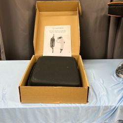 PORTABLE CAR CHARGER