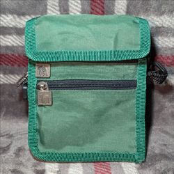Vintage FatFace Green Nylon Utility Pouch Crossbody Bag Y2K Fat Head Zipper Pull