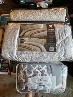 Comforter king, twin sheet set, blanket, protectors, etc. new
