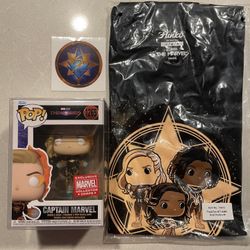 Captain Marvel Funko Pop & Shirt *MINT* Marvel Collector Corps Exclusive MCC MCU The Marvels 1265 protector Medium XL Carol Danvers Kamala Khan Photon