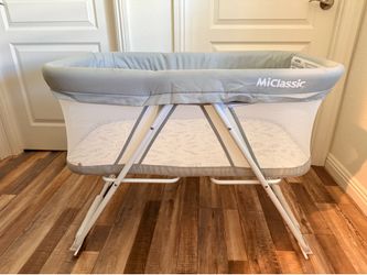 Travel Bassinet - Great for Small Spaces