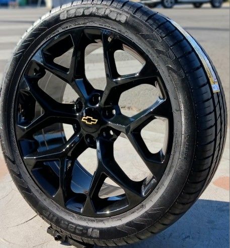22" Chevy Silverado GMC Sierra Replica Wheels & Tires Tahoe Suburban Escalade Yukon Ram Tundra Titan Rims Rines Llantas.. Setof4