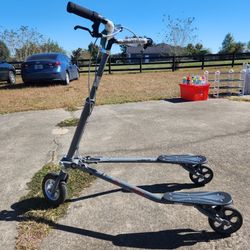 Trike With 2 Extra Wheels