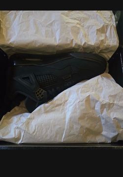 Jordan 4 retro black