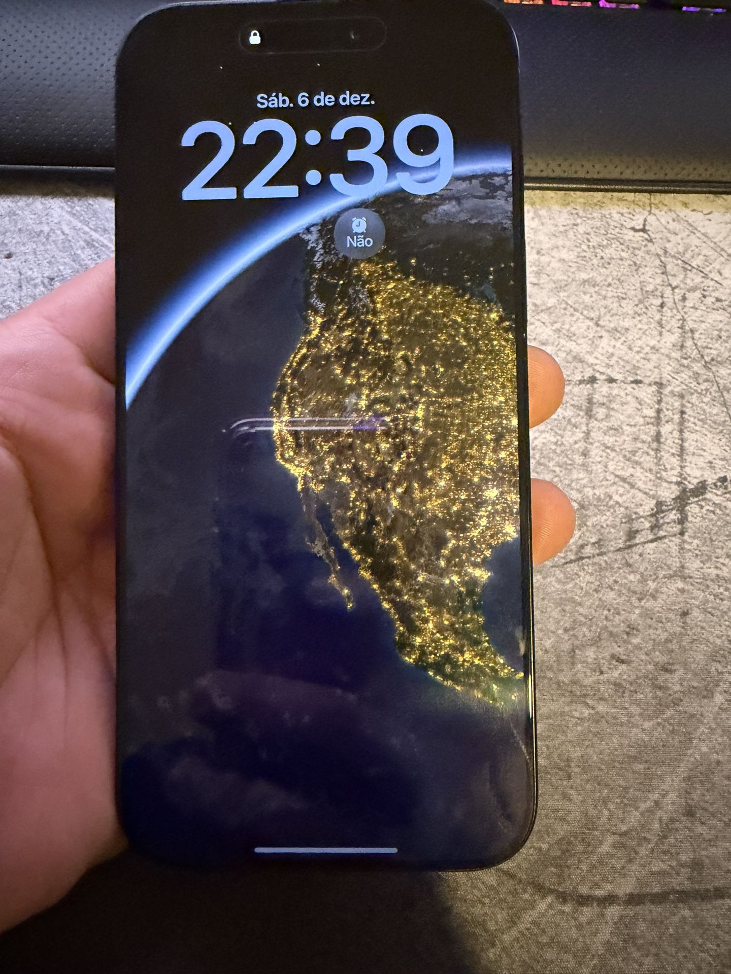 iPhone 16 Pro Max – 512GB – Excellent Condition – Apple Warranty