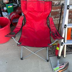 Fold Up Chairs. Lot Of About 6 Or 7