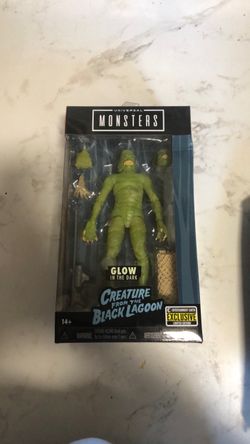 Universal Monsters Creature from the Black Lagoon Glow in the Dark Figure