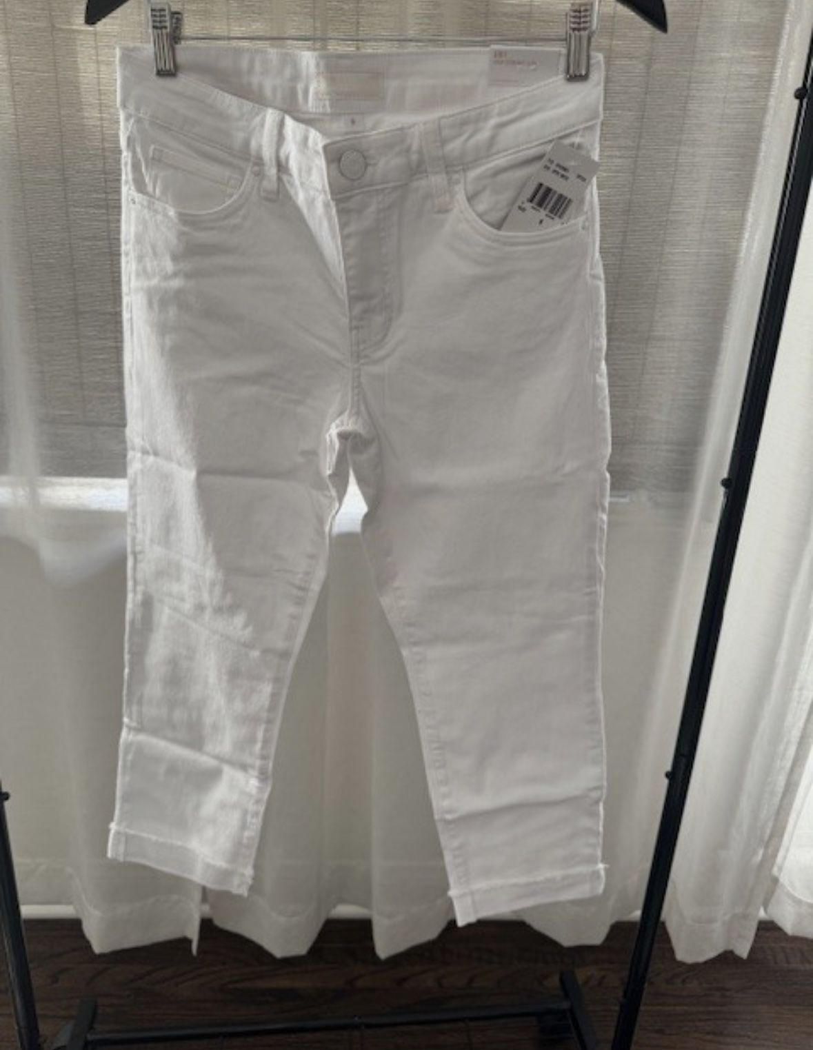 Kut from the Kloth - White Mid Rise Crop Jeans, Size 6