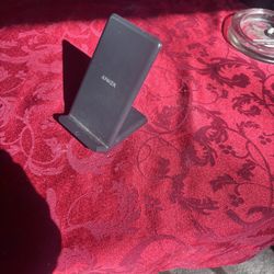 Anker PowerPort Wireless Charging Stand - Black (AK-A(contact info removed))