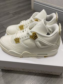 Jordan 4 Metallic Gold