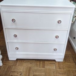 Vintage White Dresser Chest 