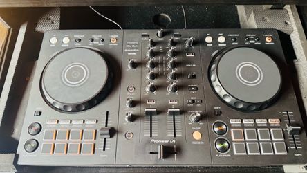 Pioneer DJ DDJ-FLX4 2-Channel DJ Controller - Black