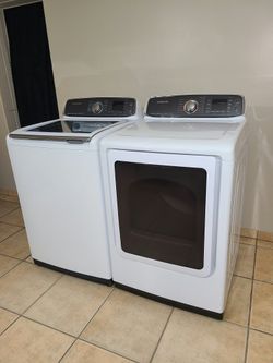 Samsung Washer and electric Dryer Set