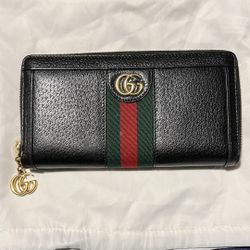 Gucci  ZIP AROUND WALLET