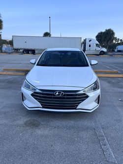 2019 Hyundai Elantra