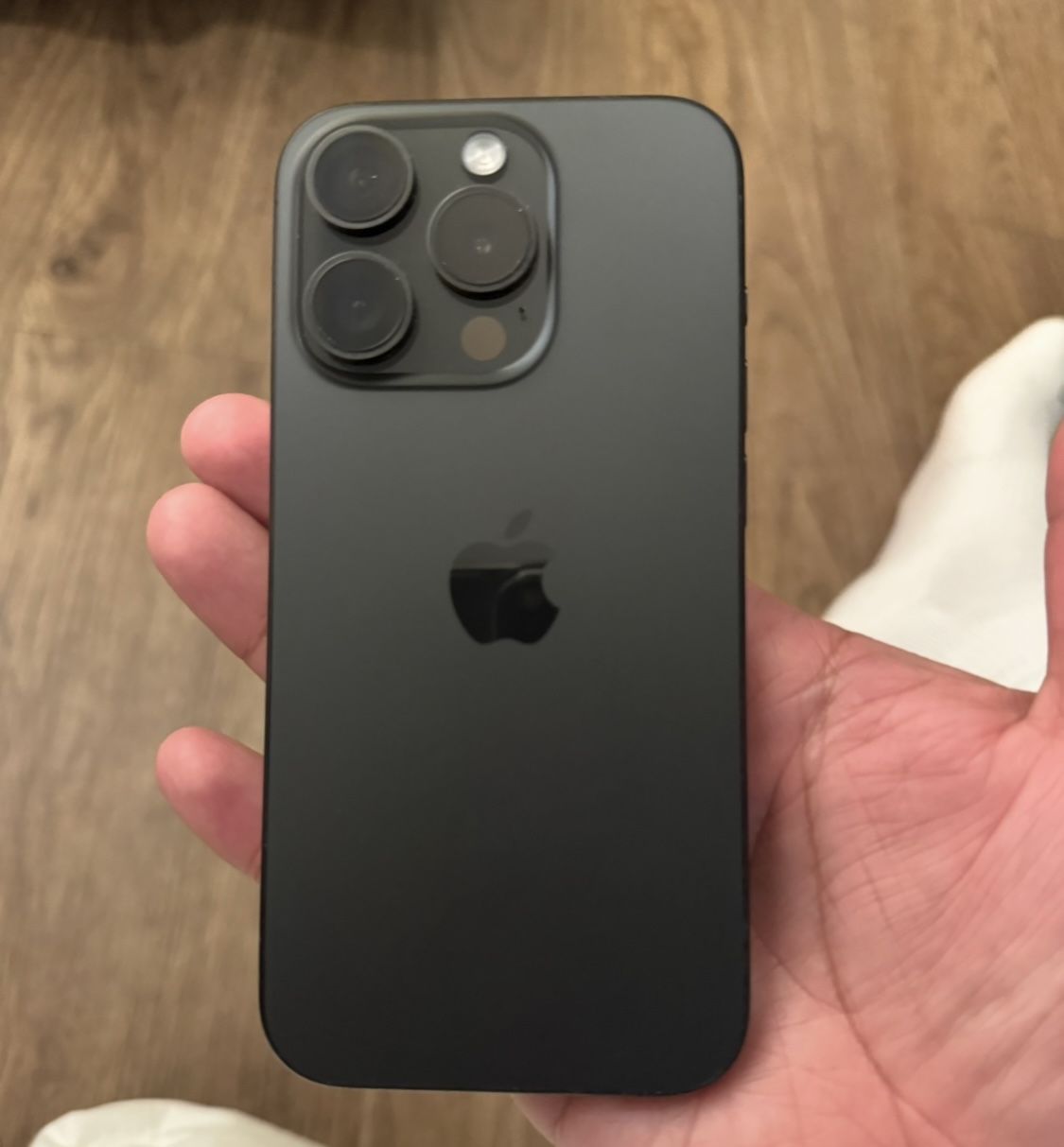 iPhone 15 Pro 128gb