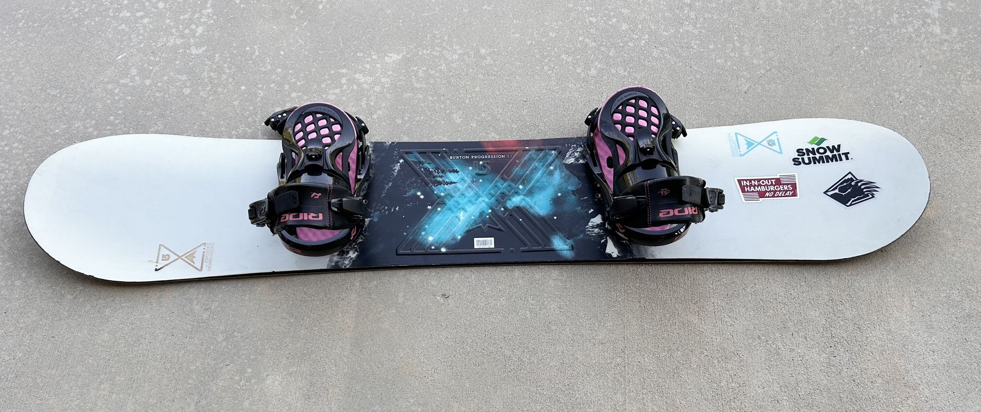 Burton Progression 42 Snowboard With Bindings & Helmet.