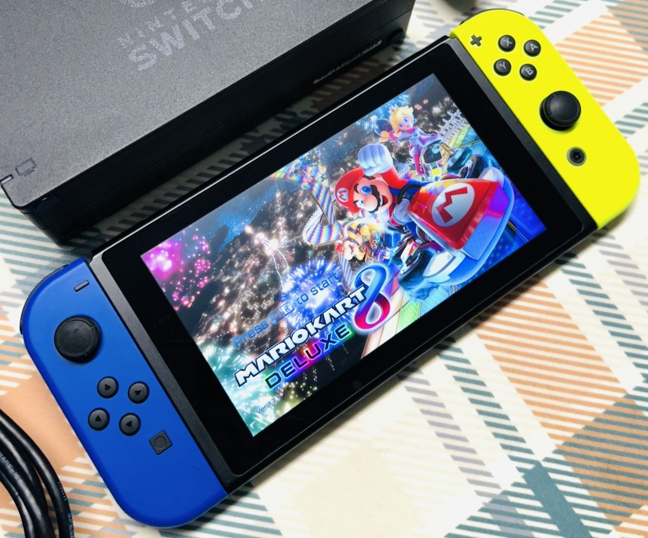 Nintendo Switch V1 Video Game Console HAC-001 Gray Tested/Works Neon Blue/Yellow