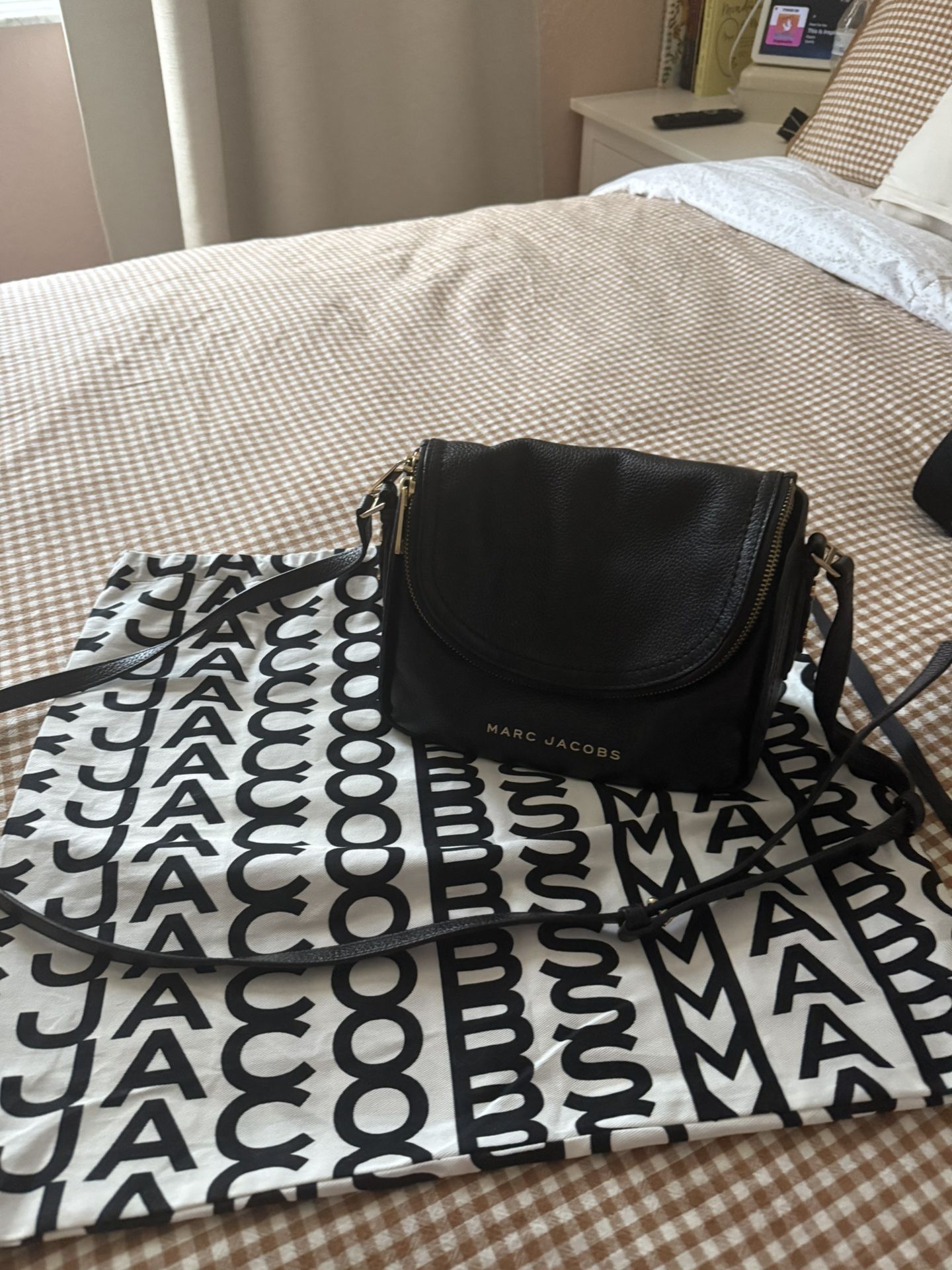 Marc Jacob Crossbody Leather