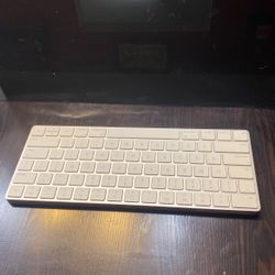 Apple Magic keyboard 
