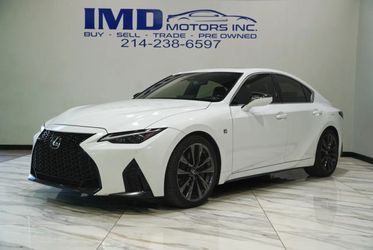 2022 Lexus IS