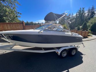 2006 Cobalt boat