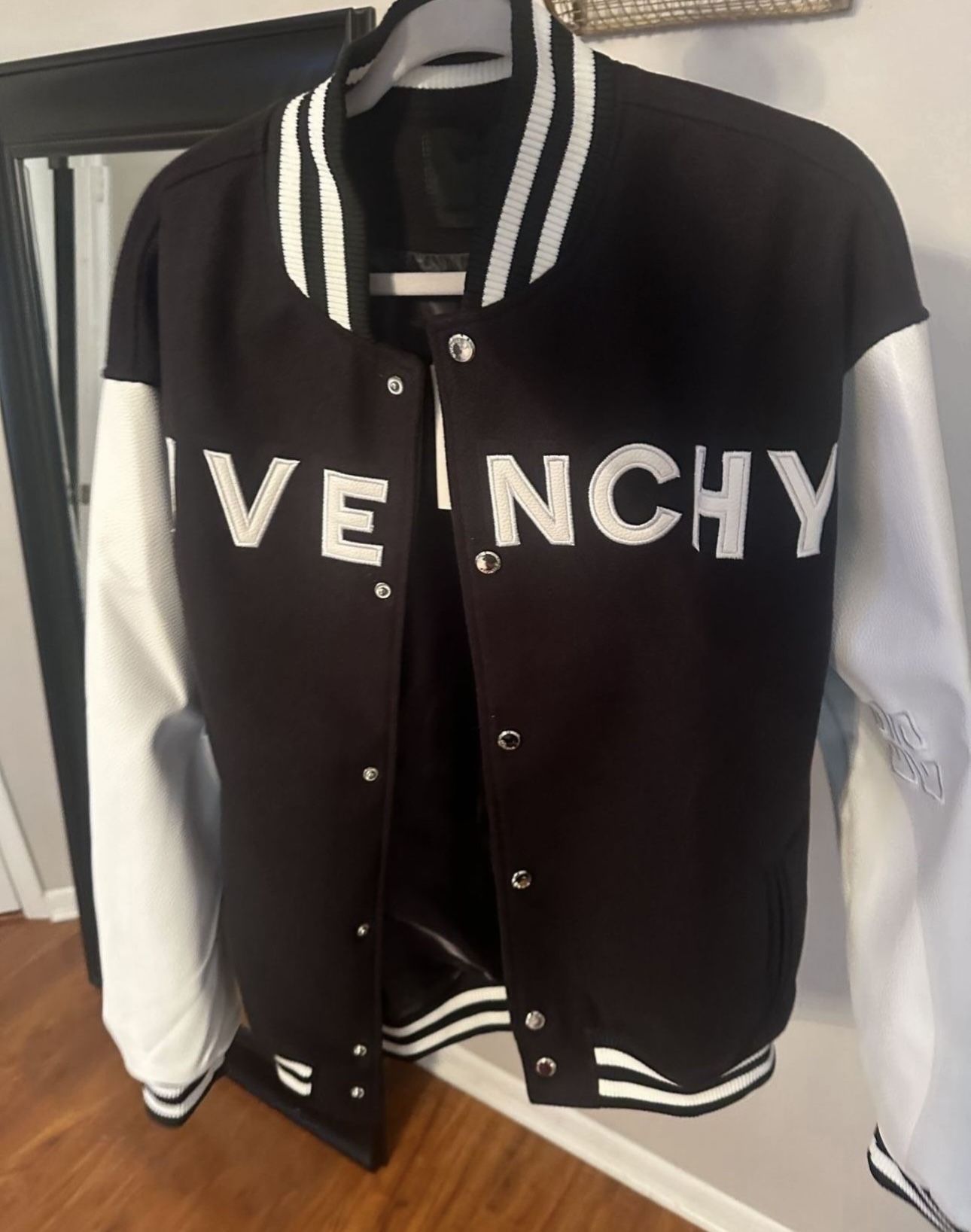 GIVENCHY LEATHER JACKET  (XL)