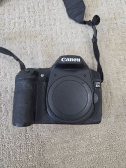 Canon EOS 50D Camera Body + extras!