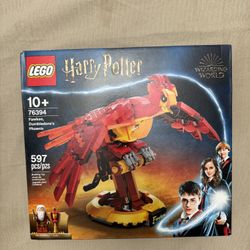 LEGO Harry Potter Fawkes 76394 Collectible
