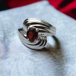 Sterling Silver 925 Women's Garnet Birthstone Ring Faceted Red Stone, Size 8 1/4