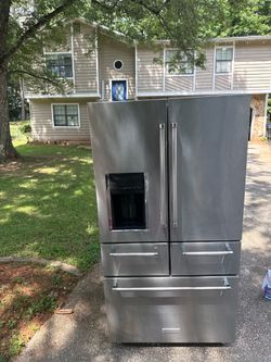 Refrigerator kitchen Aid