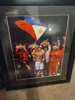 Autographed Manny Pacquiao Certes