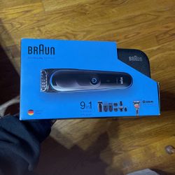 Braun All In One Trimmer Comb Razer Brush And Bag 