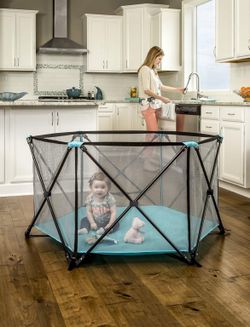 Regalo Portable Play Yard