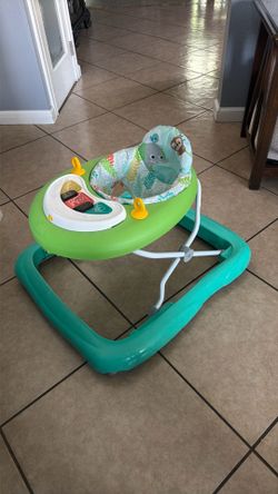 Bright Stars Jungle Walker