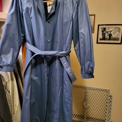 London Fog Woman's Raincoat 