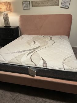 Cali King Plat Form Bed