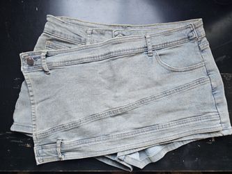 Skort