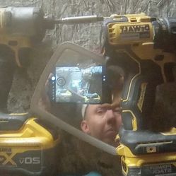 Dewalt Impact Driverand Hammer Drill 20v